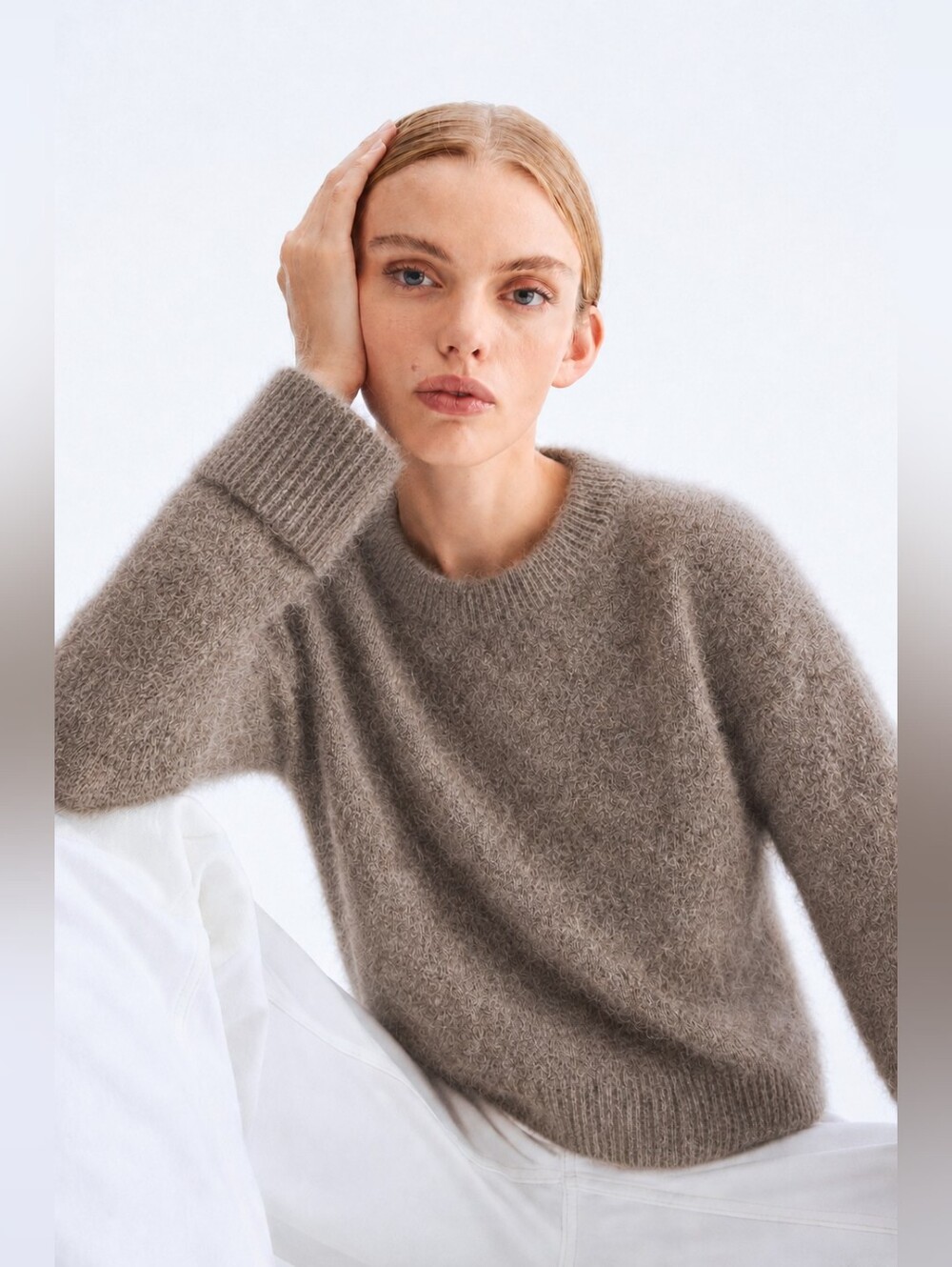 H&M Wool & Mohair Blend Cropped Fuzzy Crewneck Sweater - Taupe Heather Size M